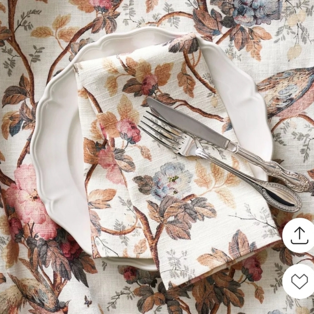 Pottery barn Piper Floral Napkins
